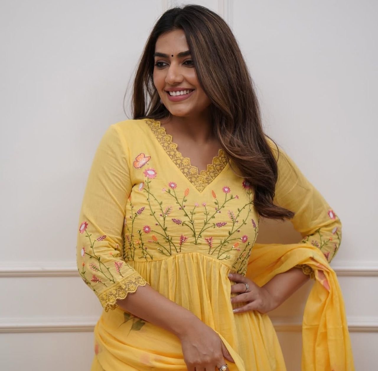 Cotton Embroidered Kurta Set with Malmal Dupatta